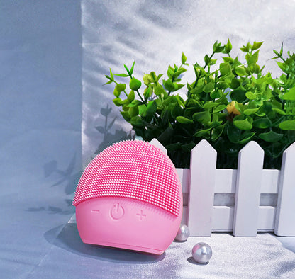 Soft Silicone Facial Cleansing Brush